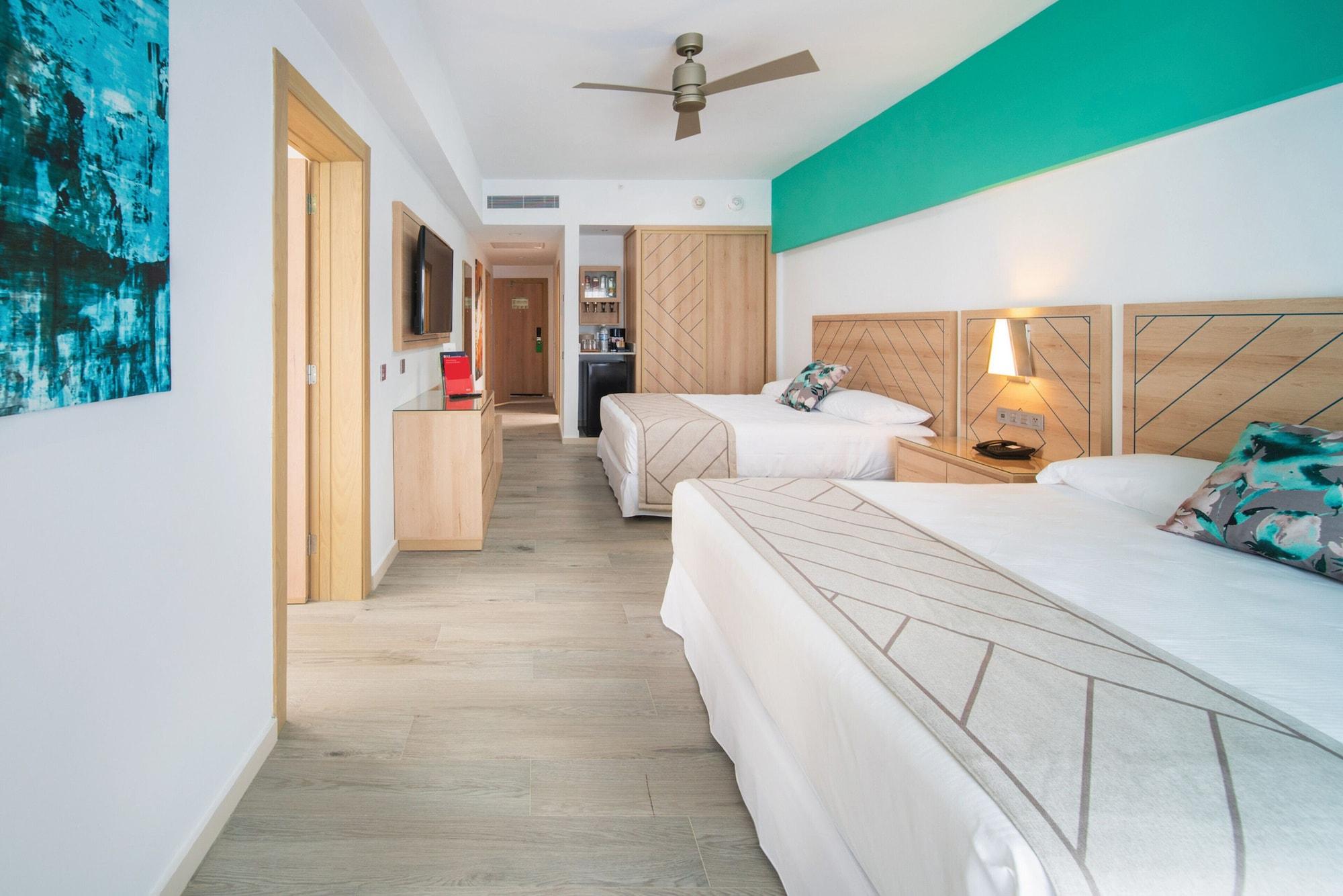 Riu Ocho Rios Hotel ภายนอก รูปภาพ